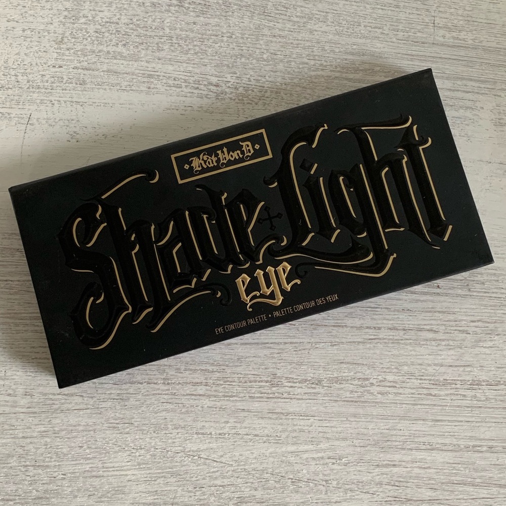 Kat Von D shade & light eyeshadow palette